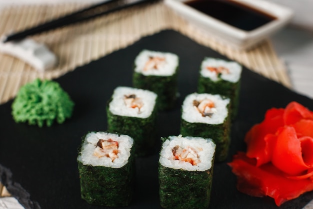 Sushi Rollos Alimentos Cocina Japonesa Concepto Mariscos Saludables