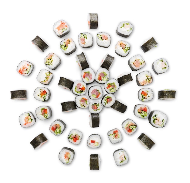 Sushi, rolos, maki conjunto de prato de grande festa isolado no fundo branco, vista superior. Delivery de comida japonesa