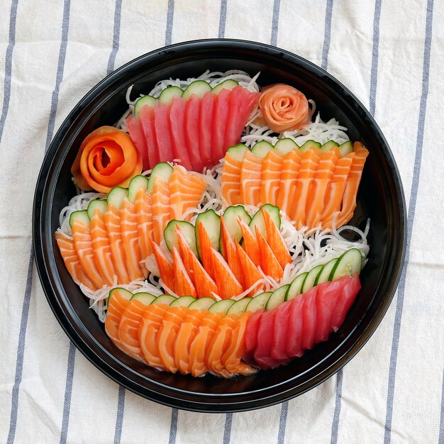 Sushi sashimi set