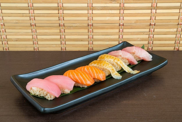 Sushi-Set mischen