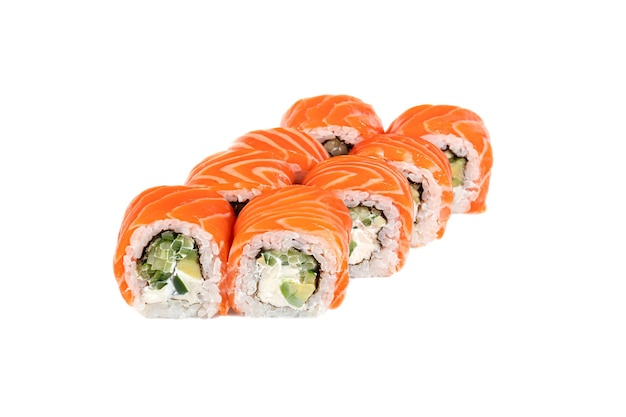 Sushi und Brötchen mit Kaviar, Garnelen und Thunfisch-Avocado auf weißem Hintergrund Isolieren Kopierraum