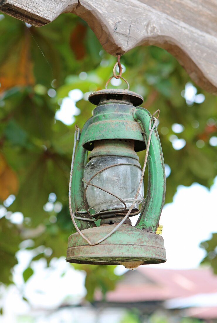 Foto suspensão de lâmpada de querosene vintage