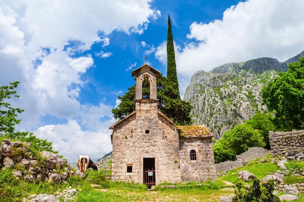 Sveti Juraj Iglesia de San Jorge Kotor