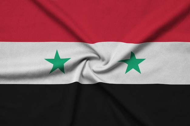 Syrien Flagge mit vielen Falten.