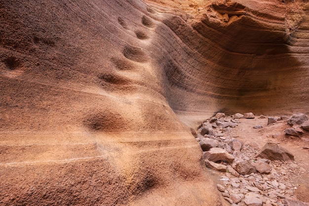 Szenische Kalksteinschlucht, Barranco de Las Vacas in Gran Canaria, Kanarische Inseln Spanien.