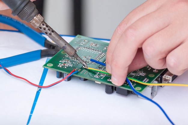 Tabla de circuitos electrónicos de cerca