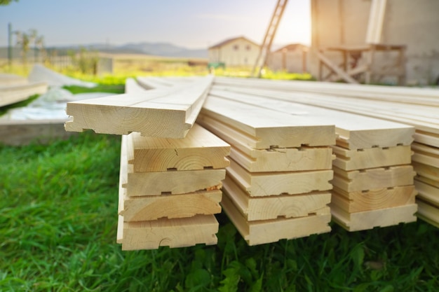 Tablas de pino machihembradas