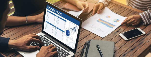 El tablero de datos de negocios proporciona análisis de inteligencia de negocios con comodidad