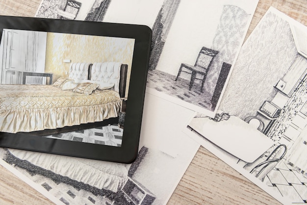 Tablet mostrando planos de quarto em quarto acabado. Apartamento moderno. Desenho técnico. Design de interiores para casa, esboço