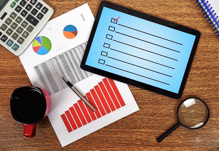 Foto tableta con lista de verificación