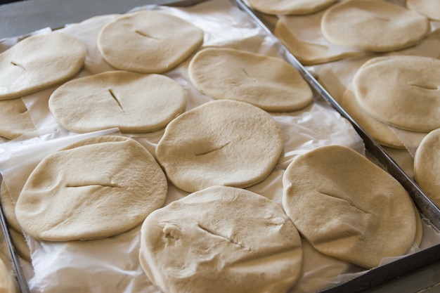 Tablett mit gebratenen Kuchen rohe gastronomia tipica Argentinien