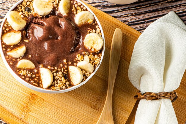 Taça de açaí, fruta famosa da Amazônia