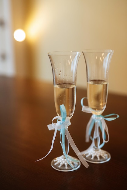 Taças de casamento para vinho e champanhe