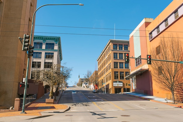 Tacoma Washington EUA março de 2021 Em uma rua do centro