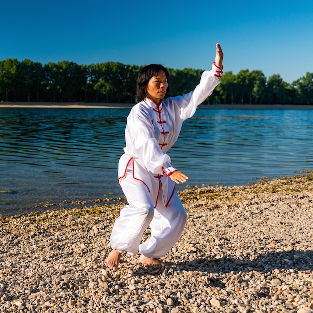 Tai Chi en el lago