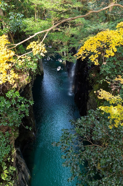 Takachiho Gorge no Japão no outono