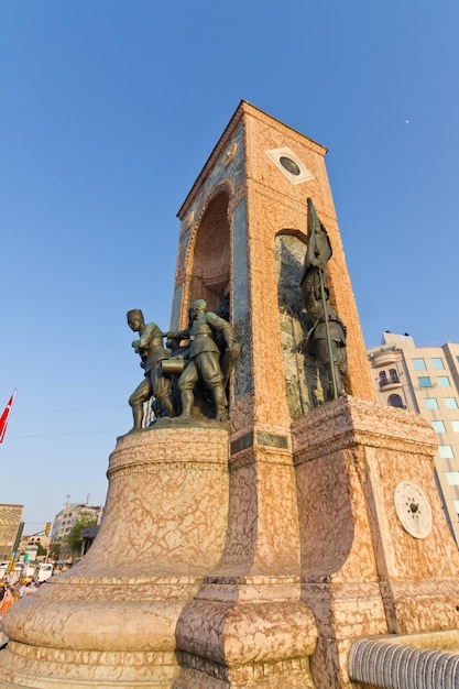 Taksim Monumento da República