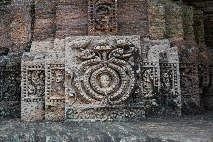 Talla fina de esculturas Konark Sun Temple en India