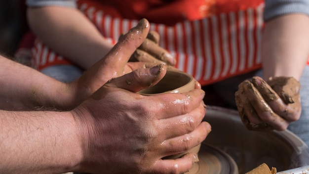 Taller de cerámica para niños.