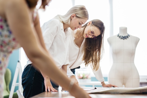 Taller de sastres de moda