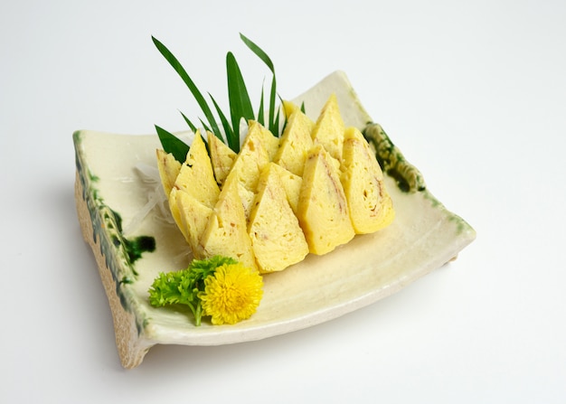 Tamago o tortilla de aperitivo japonés