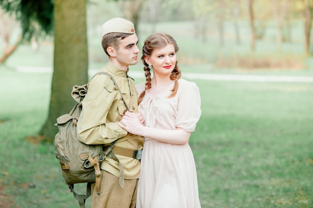 La tan esperada reunión de la princesa Bride y su caballero estilo retro tonificado