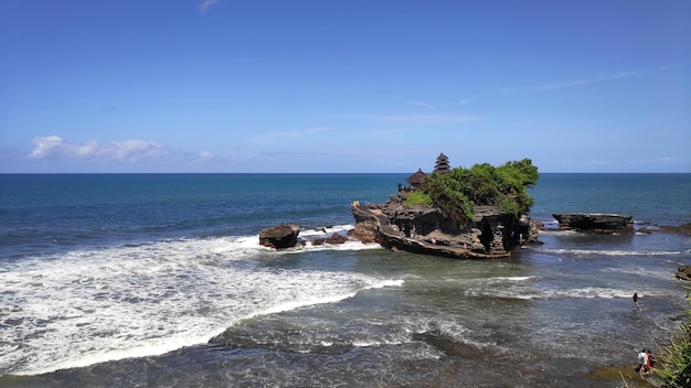 Tanah Lot templo da água na ilha de Bali, Indonésia