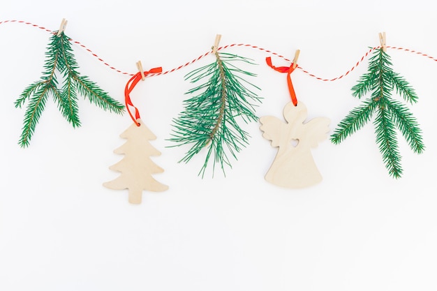 Tannenbaumgirlande des neuen Jahres oder des Weihnachten Handwerk