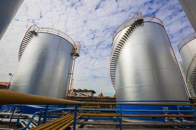 Tanque de almacenamiento de la industria química de acero al carbono blanco