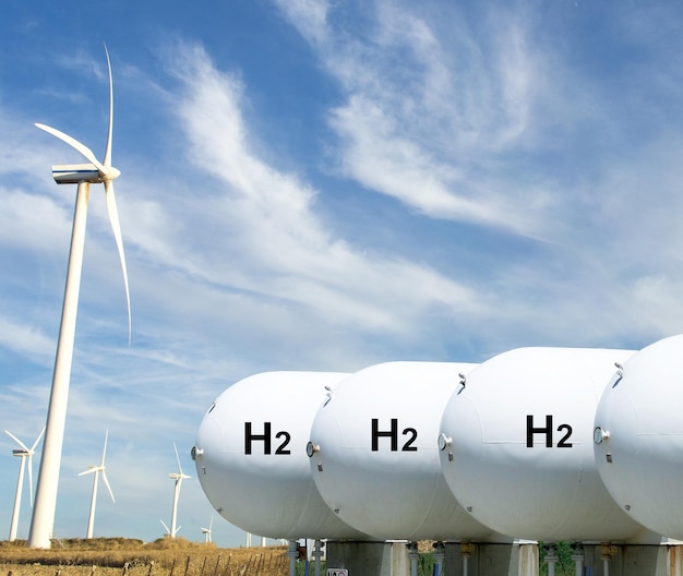 Foto tanque de gás de armazenamento de energia de hidrogênio para instalações de turbinas solares e eólicas de eletricidade limpa