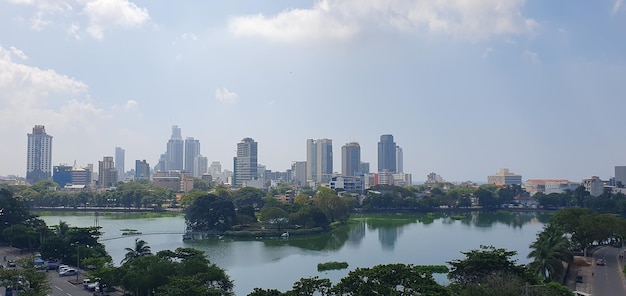 El tapiz urbano: la esencia vibrante de la vida en la ciudad