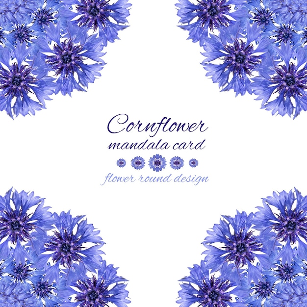 Tarjeta con mandala de flores Diseño circular azul aciano