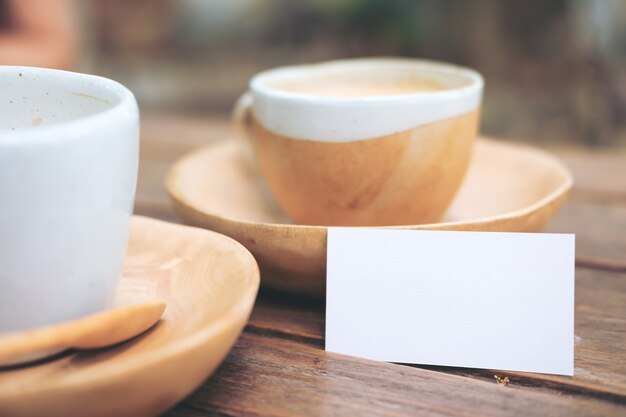 Foto tarjeta de visita con taza de café