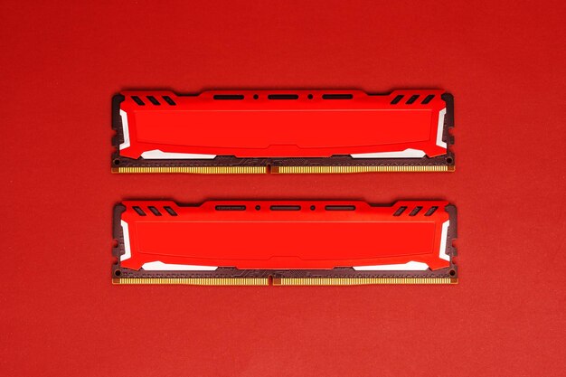 Tarjetas de memoria ram ddr4 con disipadores de calor de aluminio rojo