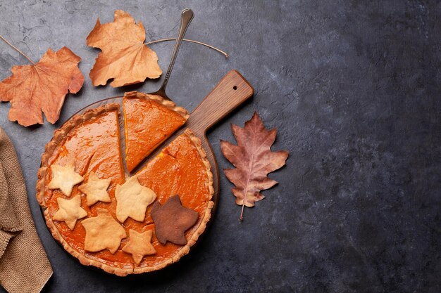 Tarta de calabaza y varias calabazas