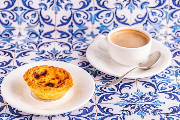 Tarta de huevo postre tradicional portugués pastel de nata