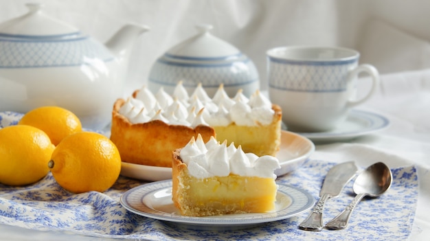 Tarta De Limón Con Merengue