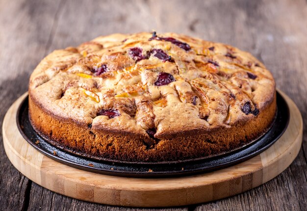 Tarta de manzana y cereza