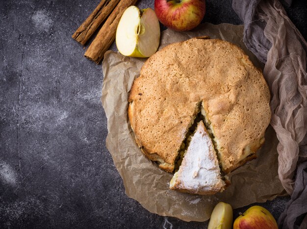 Tarta de manzana hecha en casa