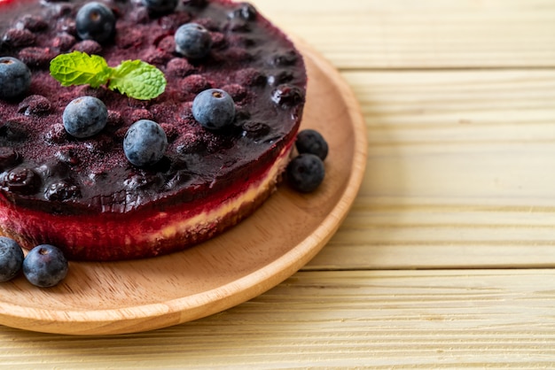 Tarta de queso con arándanos