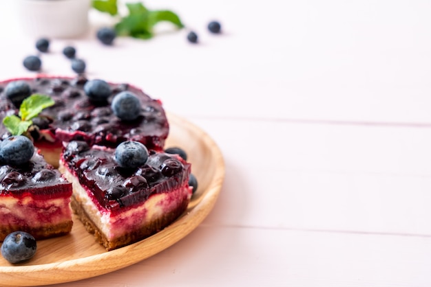 Tarta de queso con arándanos