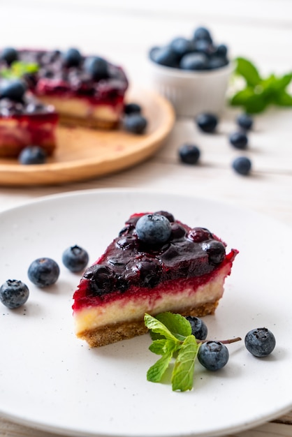 Tarta de queso con arándanos