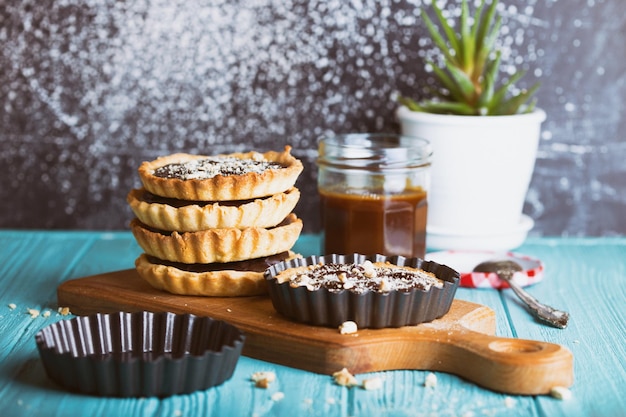 Tartaletas con caramelo salado y chocolate