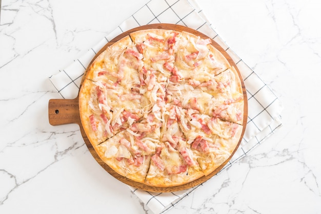 Foto tarte flambé pizza