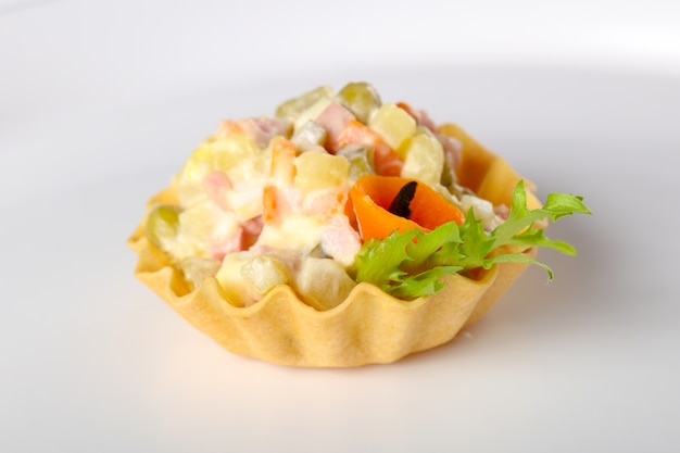 Tartlet com salada russa