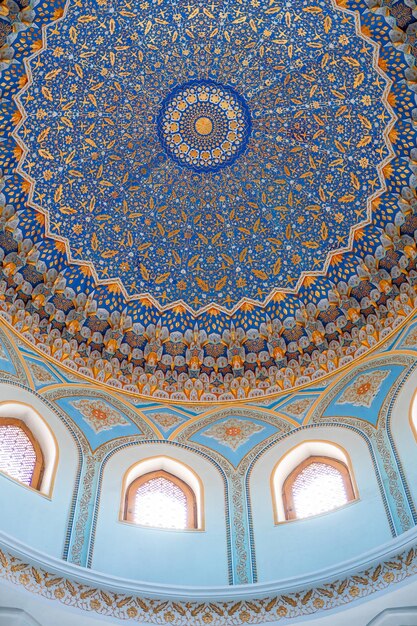 Foto tashkent uzbekistan 13. august 2023 innenraum der hazrati imam kathedrale moschee