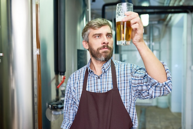 Tasking Beer na cervejaria moderna