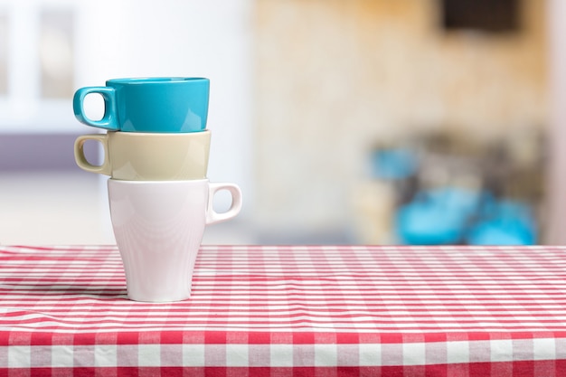 Tasse auf dem Tisch