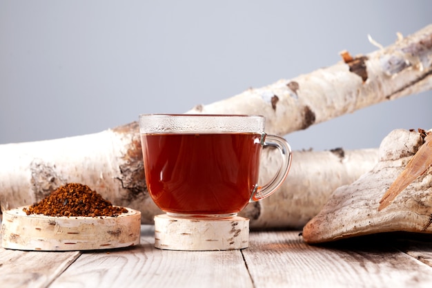 Tasse Chaga-Tee Starkes Antioxidans stärkt das Immunsystem hat Entgiftungsqualität verbessert die Verdauung