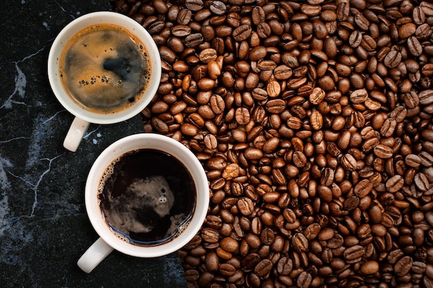 Tasse Kaffee auf Tisch Holztisch